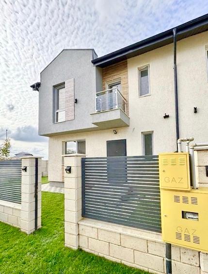 Duplex cu 4 camere cu Teren 276 Mp în Berceni
