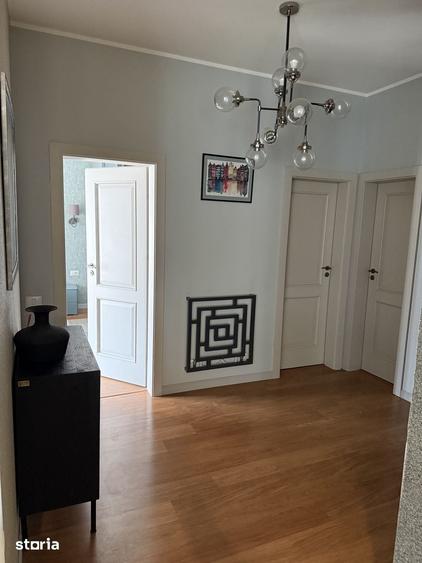 Apartament cu 3 camere în Tomis Plus