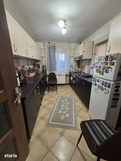 Casă cu 4 camere cu Teren 500 Mp în Valea Călugărească