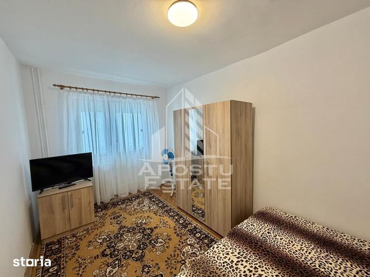 Apartament cu 3 camere decomandat în Dorobanților