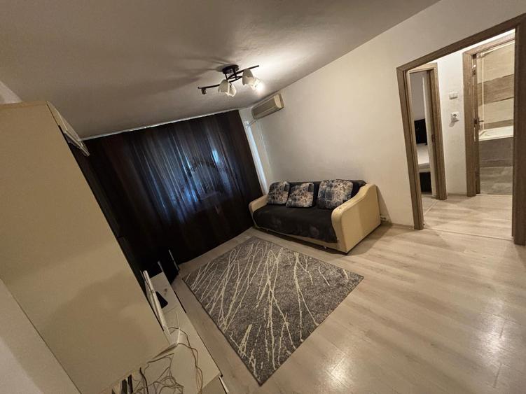 Apartament cu 2 camere semidecomandat în Pantelimon
