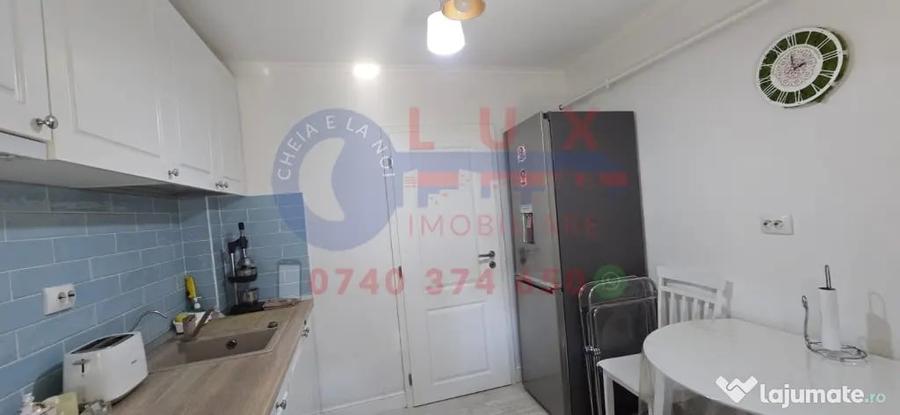 Apartament cu 3 camere decomandat în Babadag