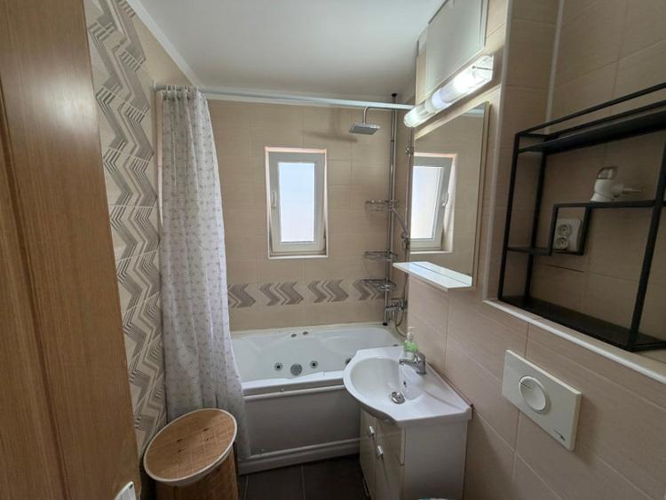 Apartament 2 camere, 55 mp, zona Mana?tur - 4