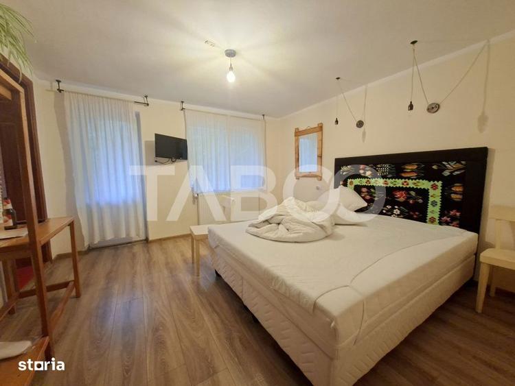 Casă cu 4 camere cu Teren 1091 Mp în Voineasa