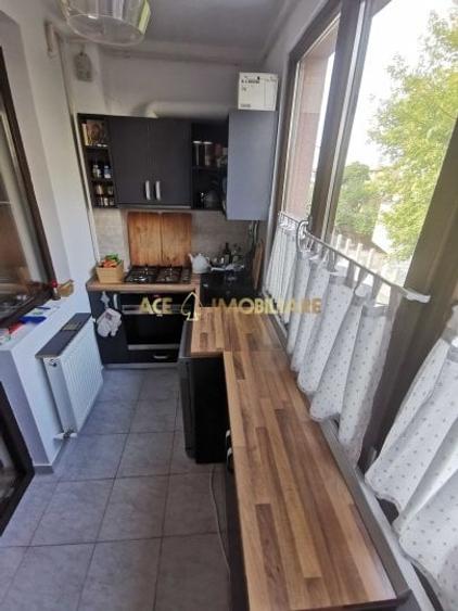Apartament cu 3 camere decomandat, mobilat în 13 Septembrie