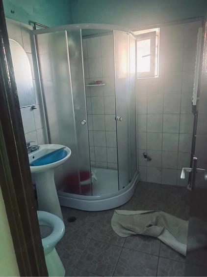 Apartament cu 3 camere decomandat în Aradului