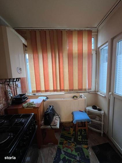 Apartament cu 2 camere decomandat în Podul de Fier