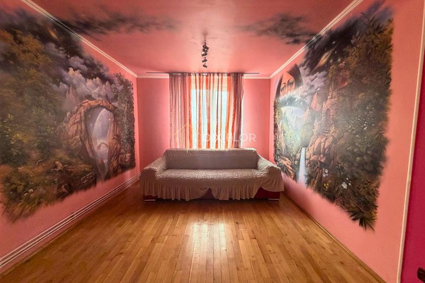Apartament cu 3 camere semidecomandat, mobilat în Luduș
