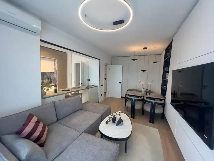Apartament cu 2 camere decomandat în Theodor Pallady