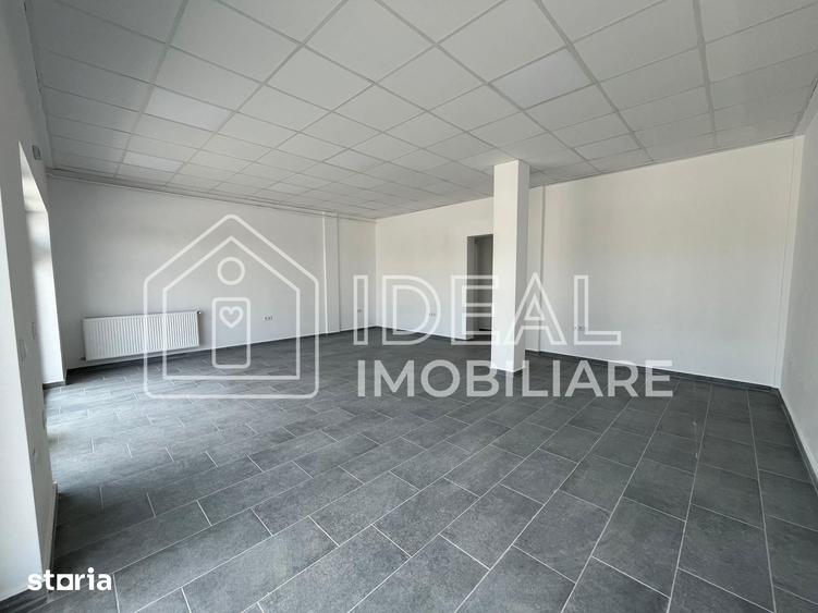 Spațiu comercial, de 68.5 mp, în Șelimbăr