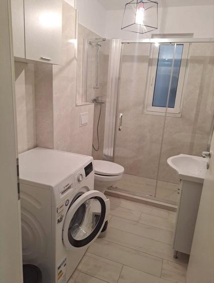 Apartament cu 2 camere semidecomandat în Aradului
