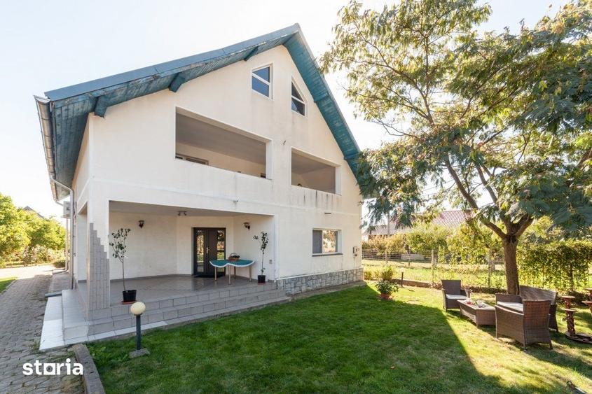 Casă cu 6 camere cu Teren 5000 Mp în Dârmănești