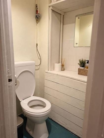 Apartament cu 4 camere decomandat, mobilat în Tineretului