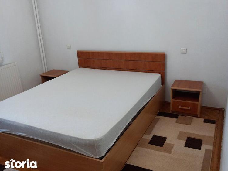 Apartament cu 3 camere în Vitan