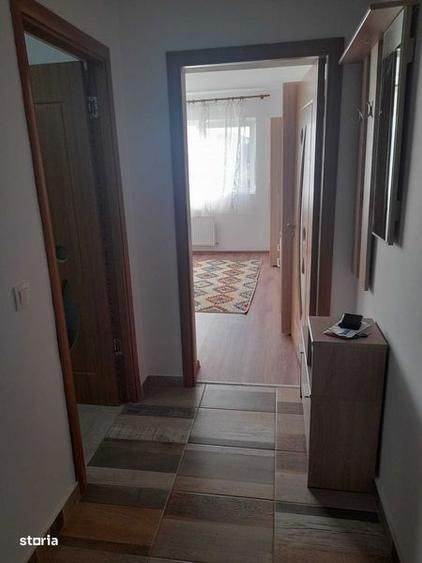 Apartament cu 2 camere decomandat, mobilat în Sub Arini