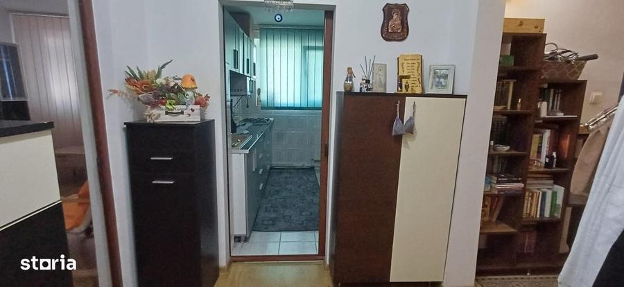 Vanzare apartament 3 camare Targoviste- micro 6 - 6