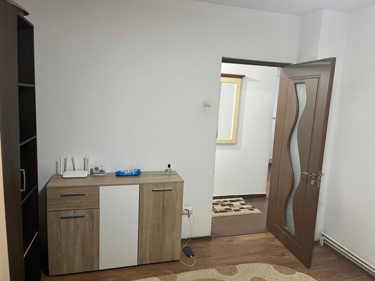 Apartament cu 2 camere decomandat în Obcini