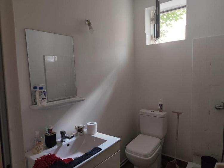 Apartament 2 camere parter  S.C. 52.95 mp Bloc Caramida ! - 4
