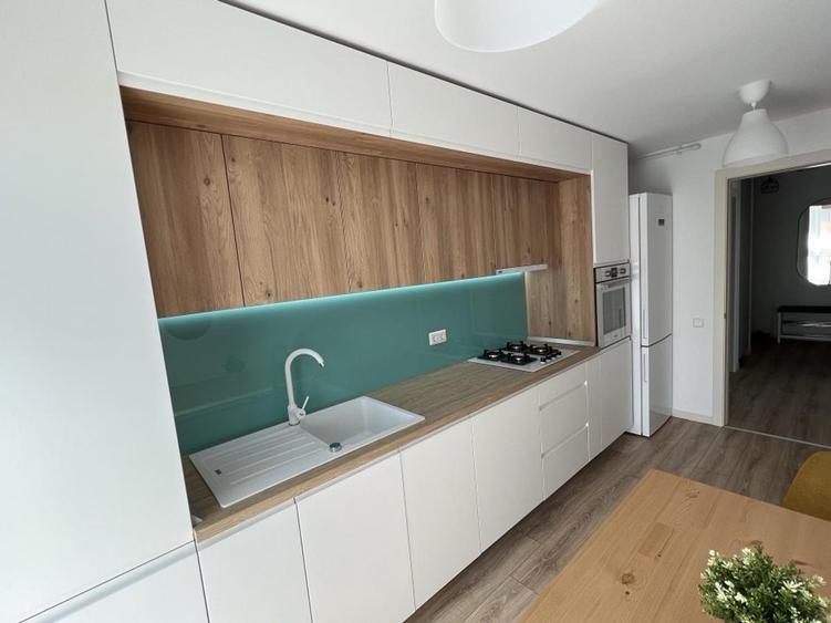 Hercesa Vivenda 2 camere balcon cu loc de parcare si prox. metrou - 6