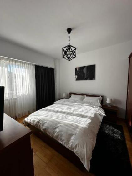 Apartament cu 2 camere decomandat în Nerva Traian