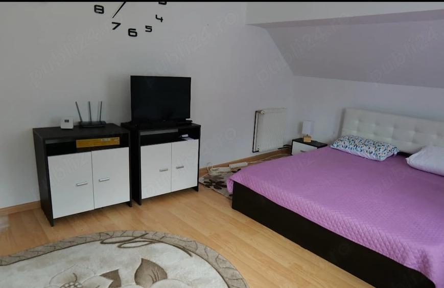 Garsonieră decomandată în Central