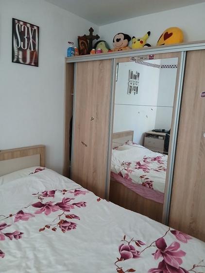 Apartament cu 2 camere semidecomandat în Titan
