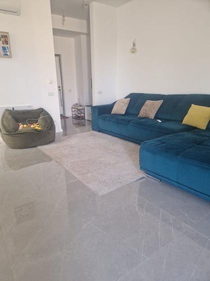 Casă cu 4 camere cu Teren 250 Mp în Berceni