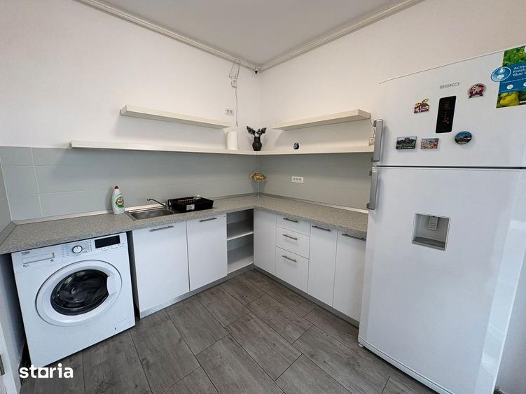 Apartament cu 2 camere semidecomandat, mobilat în Vitan