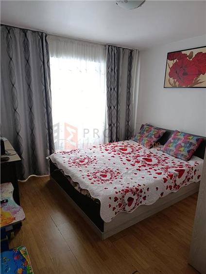Apartament cu 2 camere semidecomandat, mobilat în Unirii Sud