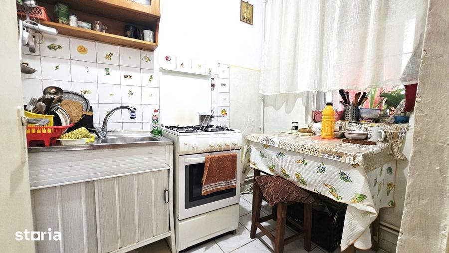 Apartament cu 2 camere decomandat în Plopilor