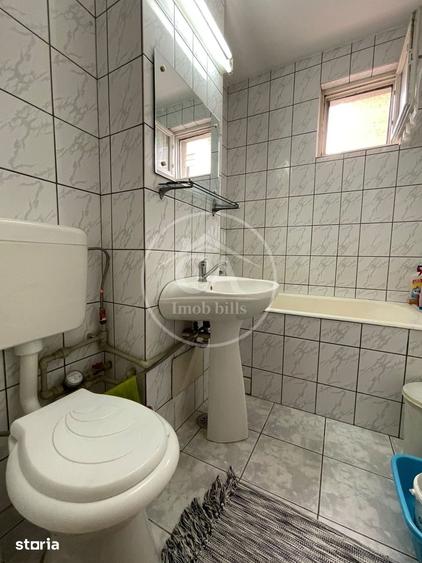 Apartament cu 3 camere decomandat în Decebal