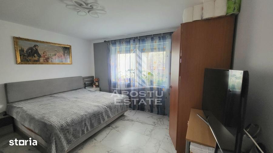 Casă cu 5 camere cu Teren 898 Mp în Șag