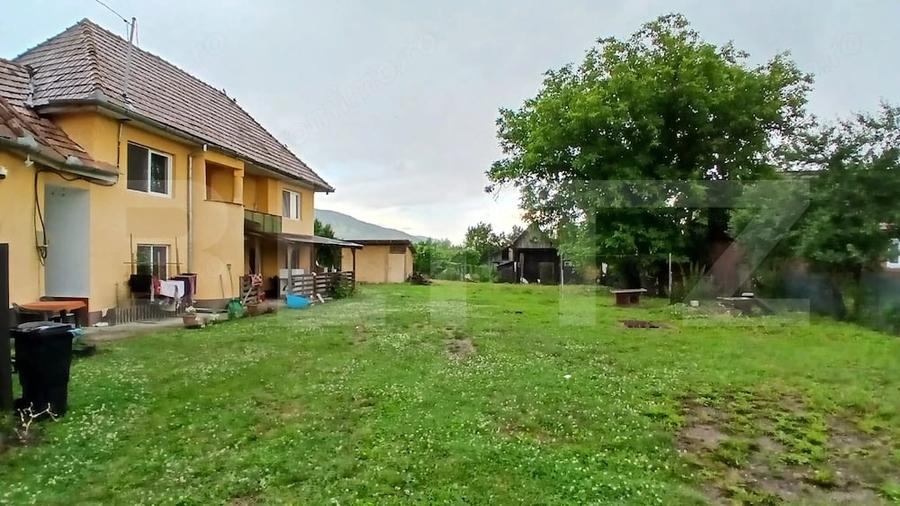 Casă cu Teren 624 Mp în Jabenița