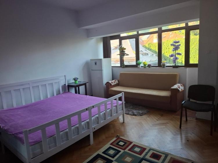Garsonieră în Armeneasca