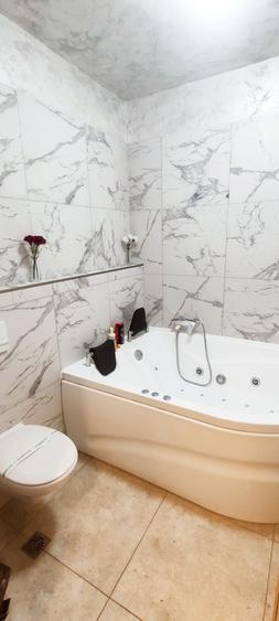 Apartament semidecomandat în Central