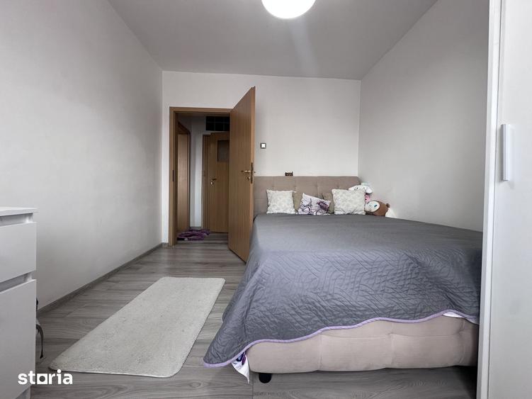 Primitor ?i luminos! Vanzare apartament cu 2 camere in M6, Targovi?te. - 6