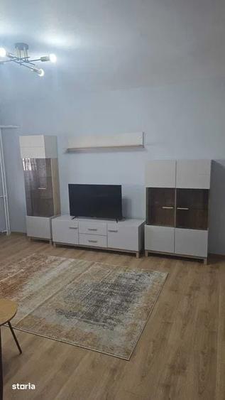 Apartament cu 2 camere decomandat în Ferentari