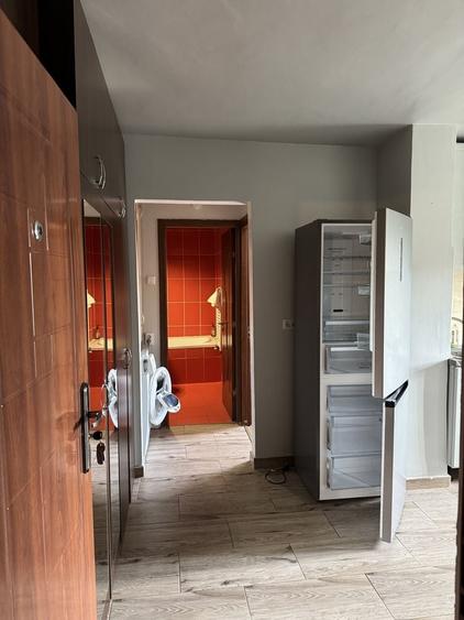 Apartament cu 2 camere decomandat în Soarelui