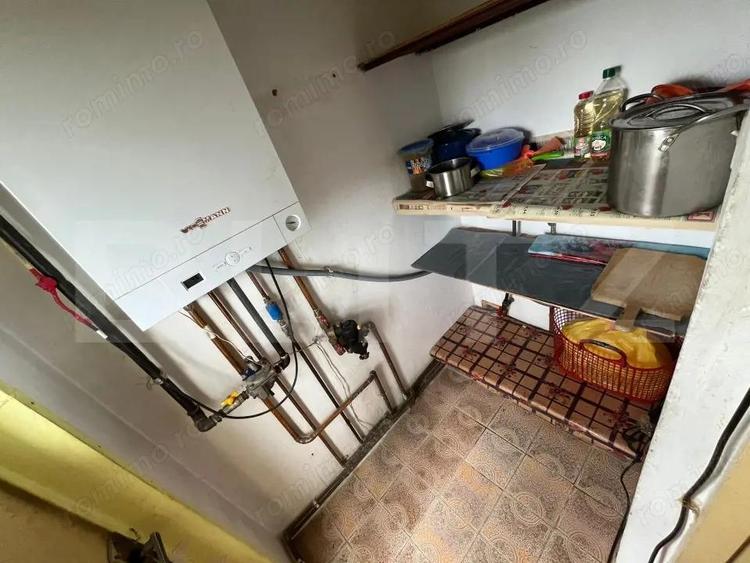 Apartament cu 3 camere decomandat, mobilat în Central