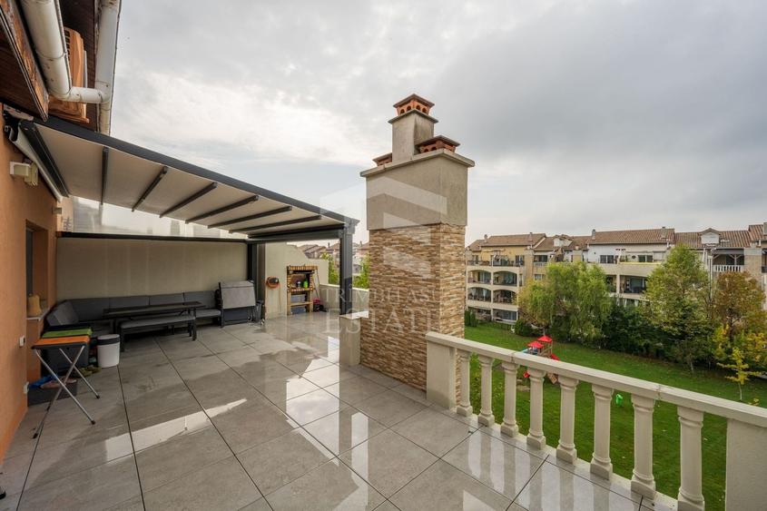 Apartament cu 3 camere semidecomandat, mobilat în Nord