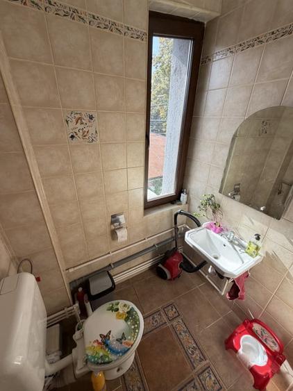 Spațiu comercial, de 150 mp, în Central