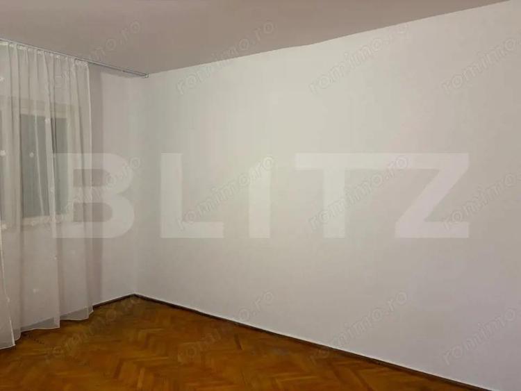 Apartament cu 2 camere semidecomandat în Spitalul Județean