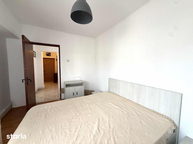 Apartament cu 2 camere decomandat în Gară