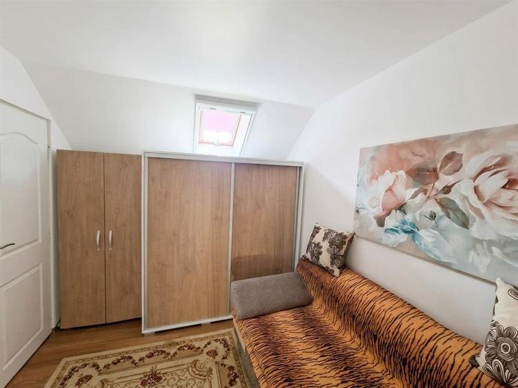 Casă cu 2 camere cu Teren 130 Mp în Cantemir