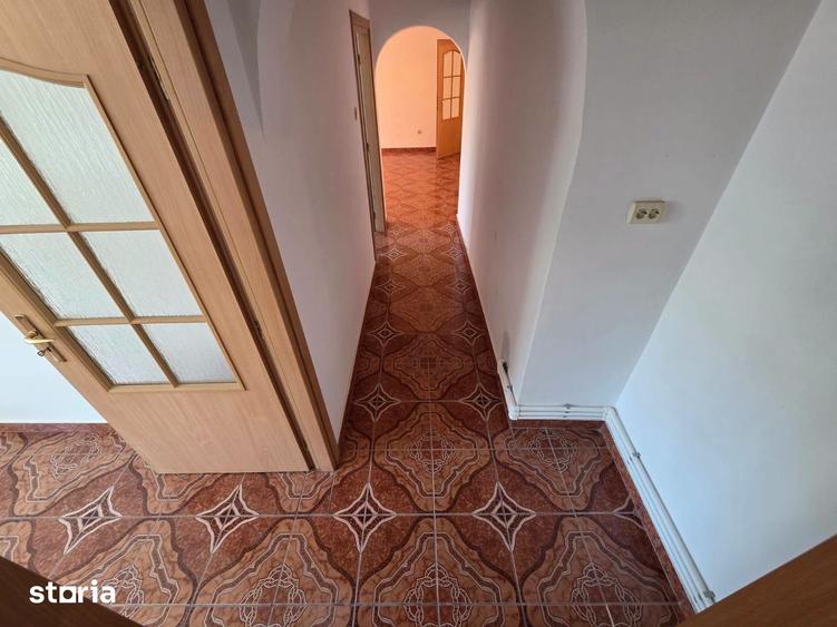 Apartament cu 3 camere în Vest