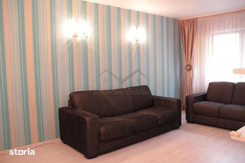 Apartament cu 3 camere decomandat în Podu Roș