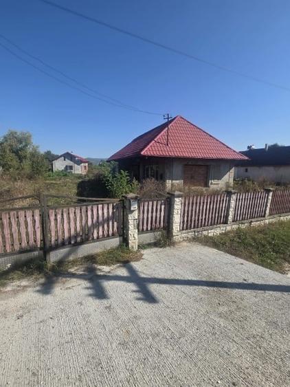 Casă individuală cu 1 camere cu Canalizare în Pomi