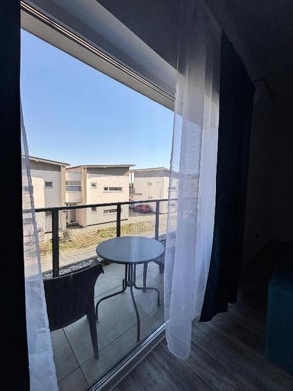 Apartament cu 2 camere decomandat, mobilat în Ghiroda