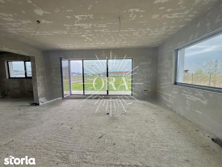Casă cu 4 camere cu Teren 950 Mp în Jucu