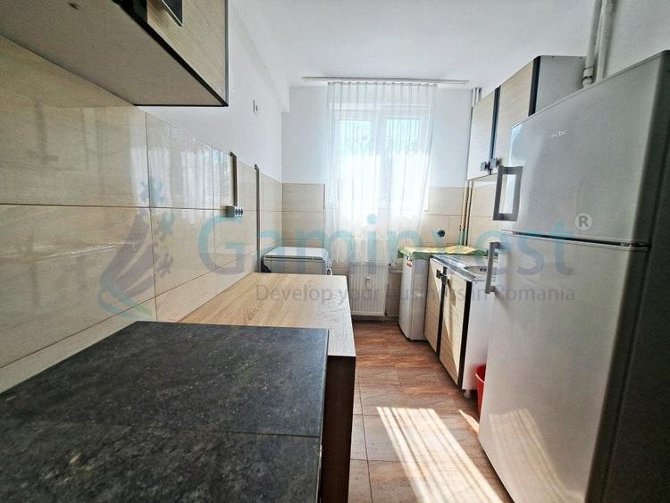 Apartament cu 3 camere circular, mobilat în Central